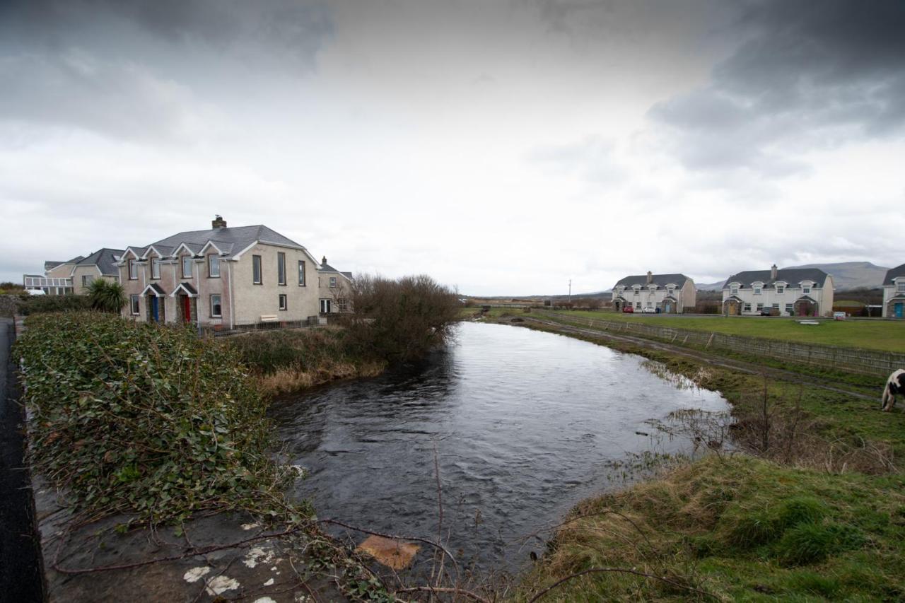 Beautiful Coastal House At The Drowes Rivermouth Bundoran Extérieur photo